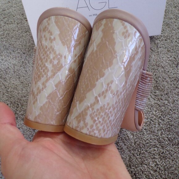 NIB AGL ITALIAN pink and white sandals 39 - Picture 7 of 11